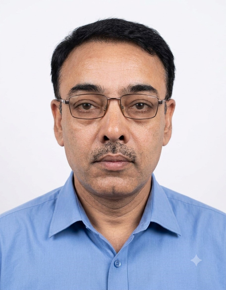 Mr. Suresh Gujral